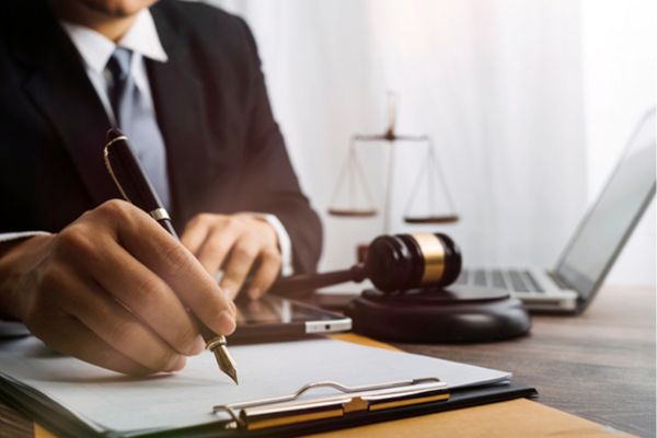 công chứng giấy tờ định cư