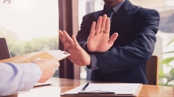 từ chối công chứng hồ sơ đất đai