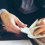 Công chứng giấy ủy quyền nhận tiền cho người khác trong gia đình 5313831713255346