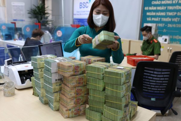 công chứng hợp đồng vay vốn ngân hàng