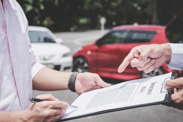 lưu ý khi công chứng hợp đồng mua bán xe