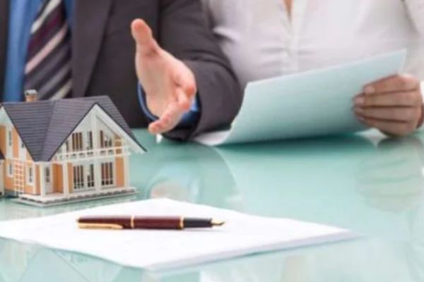 Các khoản phí phải đóng