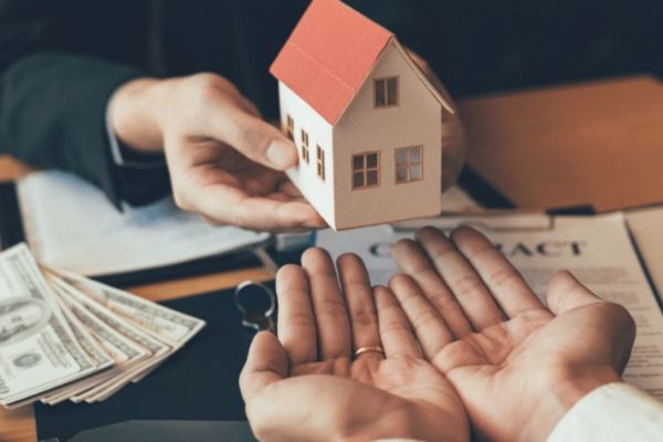 Tặng cho tài sản có điều kiện về giáo dục