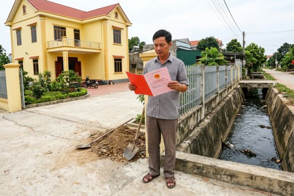 Mua nhà đất có sổ đỏ nhưng đất có cống rãnh công cộng