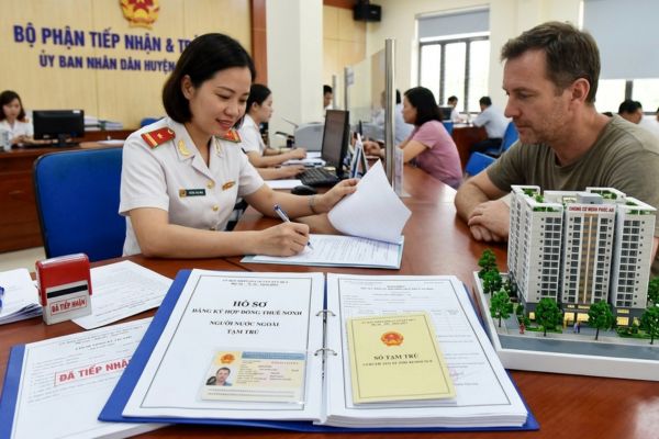 Thủ tục đăng ký hợp đồng thuê Nhà ở xã hội (NƠXH) cho người nước ngoài tạm trú