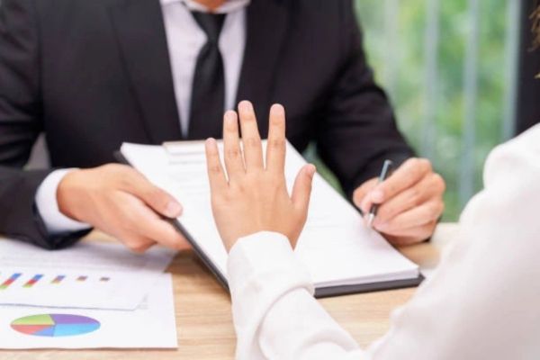 Tặng cho nhà đất có phải nộp tiền sử dụng đất khi sang tên sổ đỏ không?