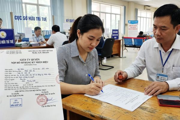 Chứng thực chữ ký trên giấy ủy quyền nộp hồ sơ đăng ký nhãn hiệu tại Cục SHTT