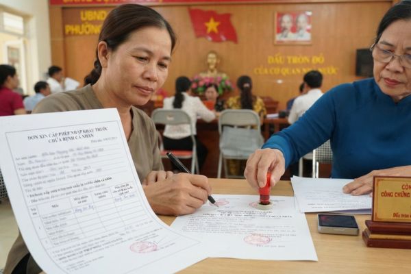 Chứng thực chữ ký trên đơn xin cấp phép nhập khẩu thuốc chữa bệnh cá nhân